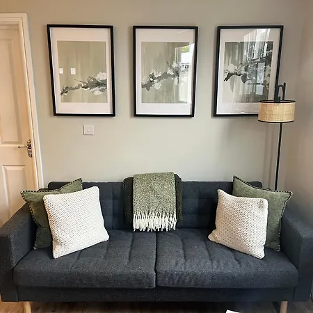 Luxury One Bedroom